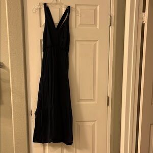 Steve Madden Black Sleeveless V-Neck Maxi Gown